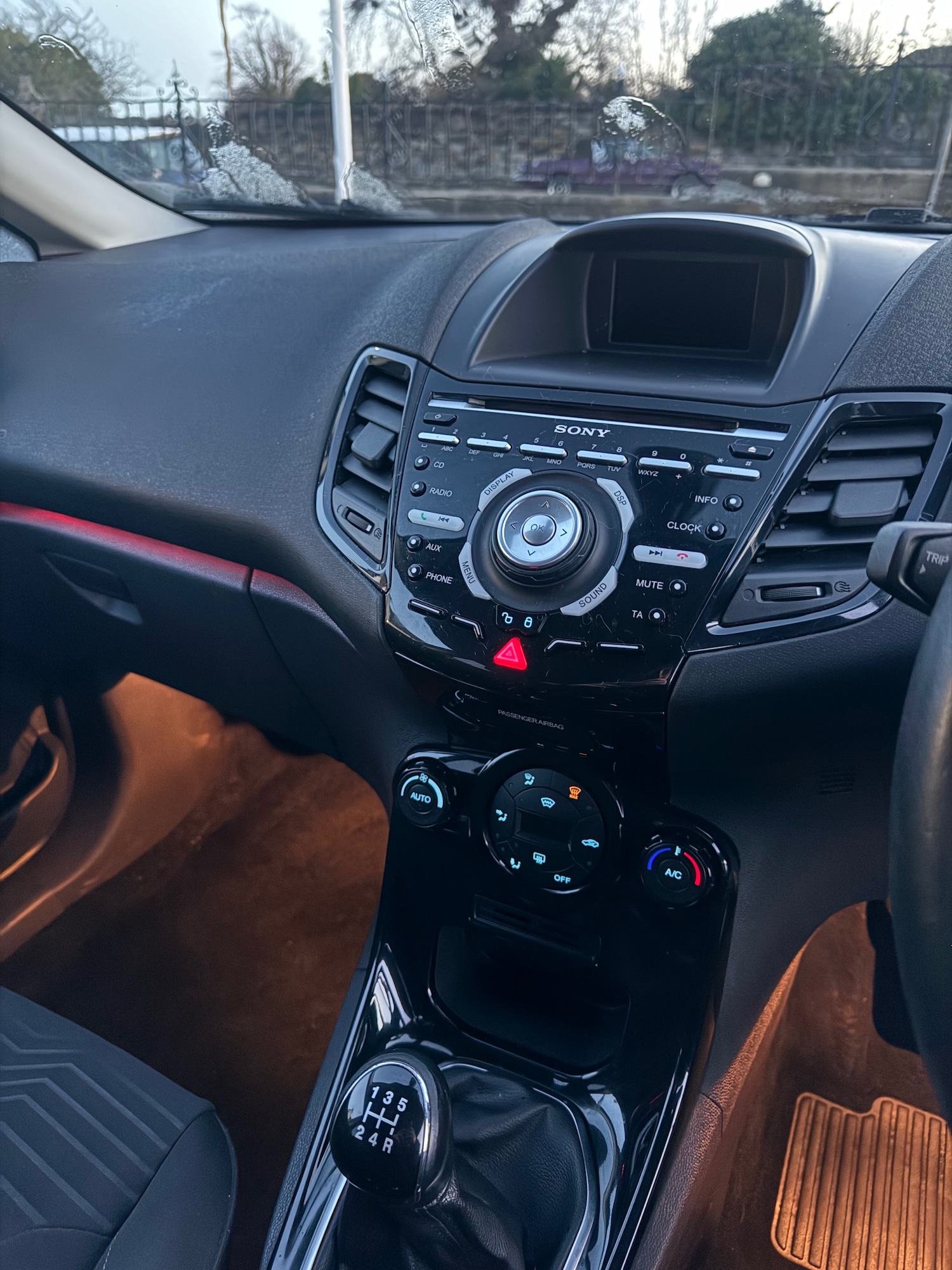 Used Ford Fiesta 2014 for sale - 76758038: Photo 14