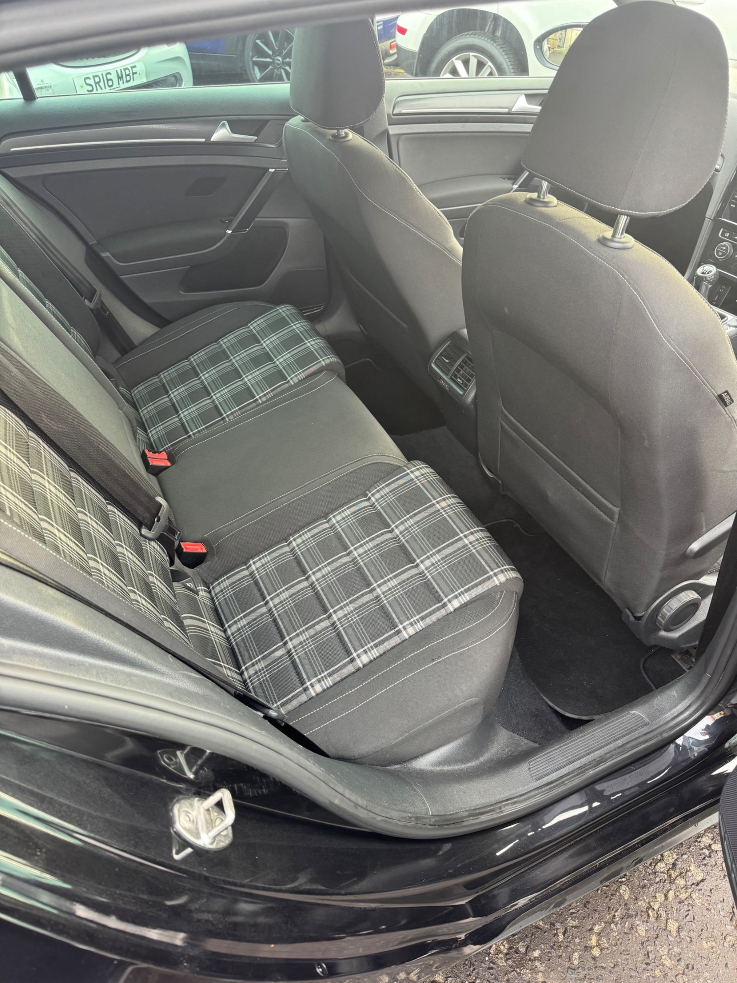 Used Volkswagen Golf 2017 for sale - 76980098: Photo 14