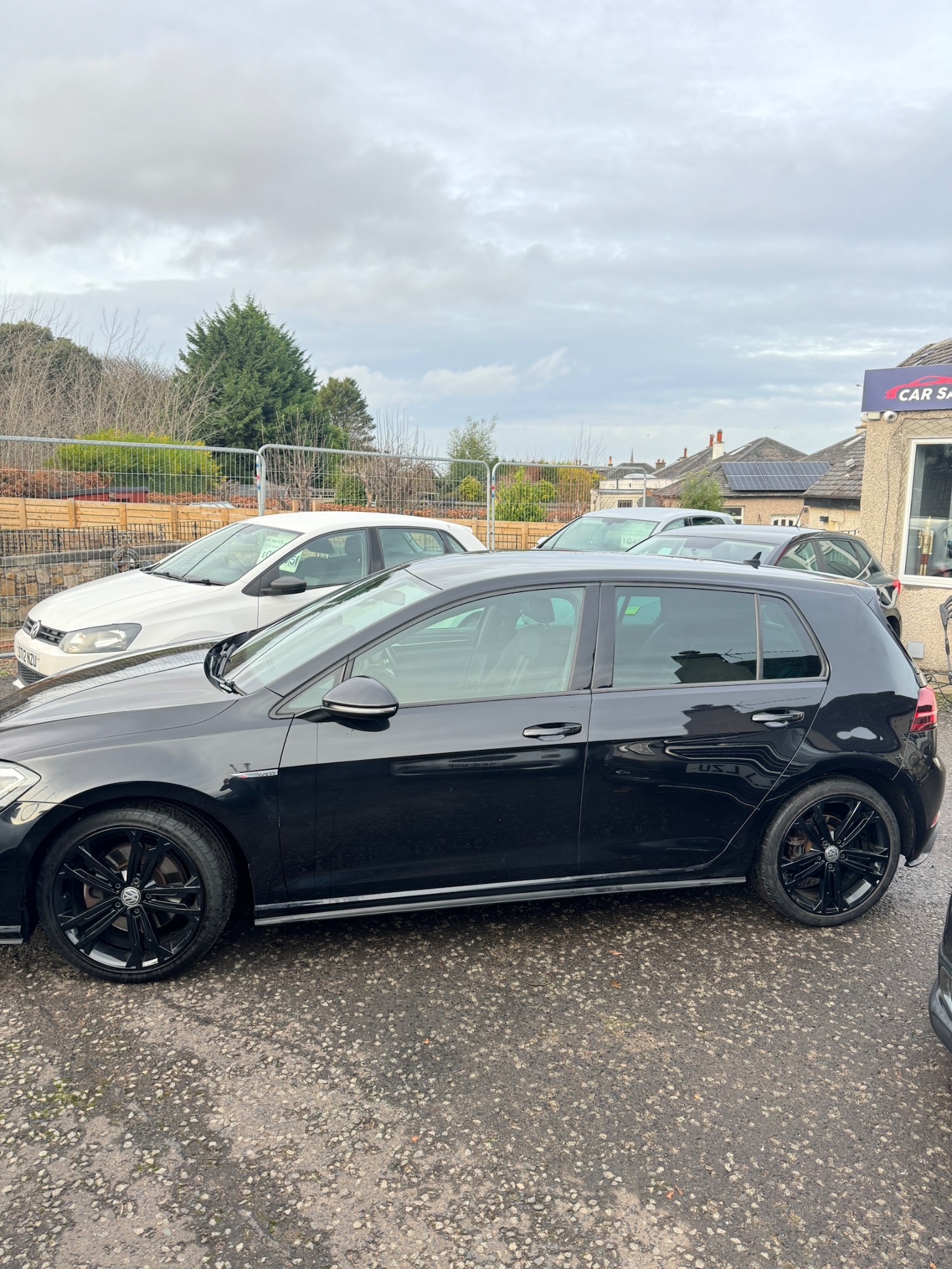 Used Volkswagen Golf 2017 for sale - 76980098: Photo 5