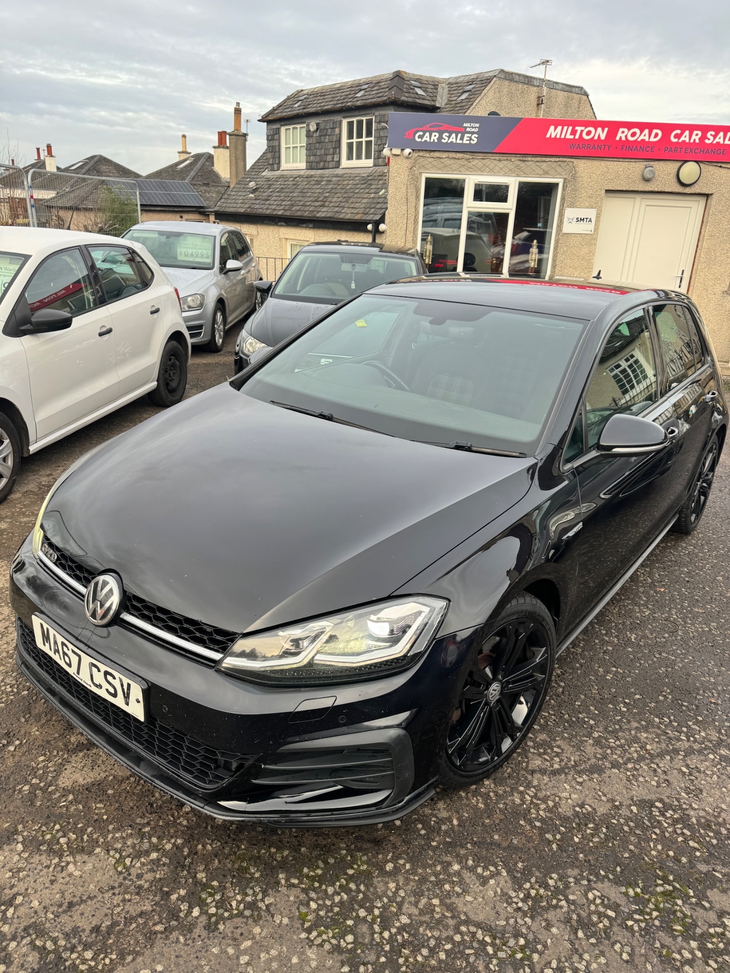 Used Volkswagen Golf 2017 for sale - 76980098: Photo 9