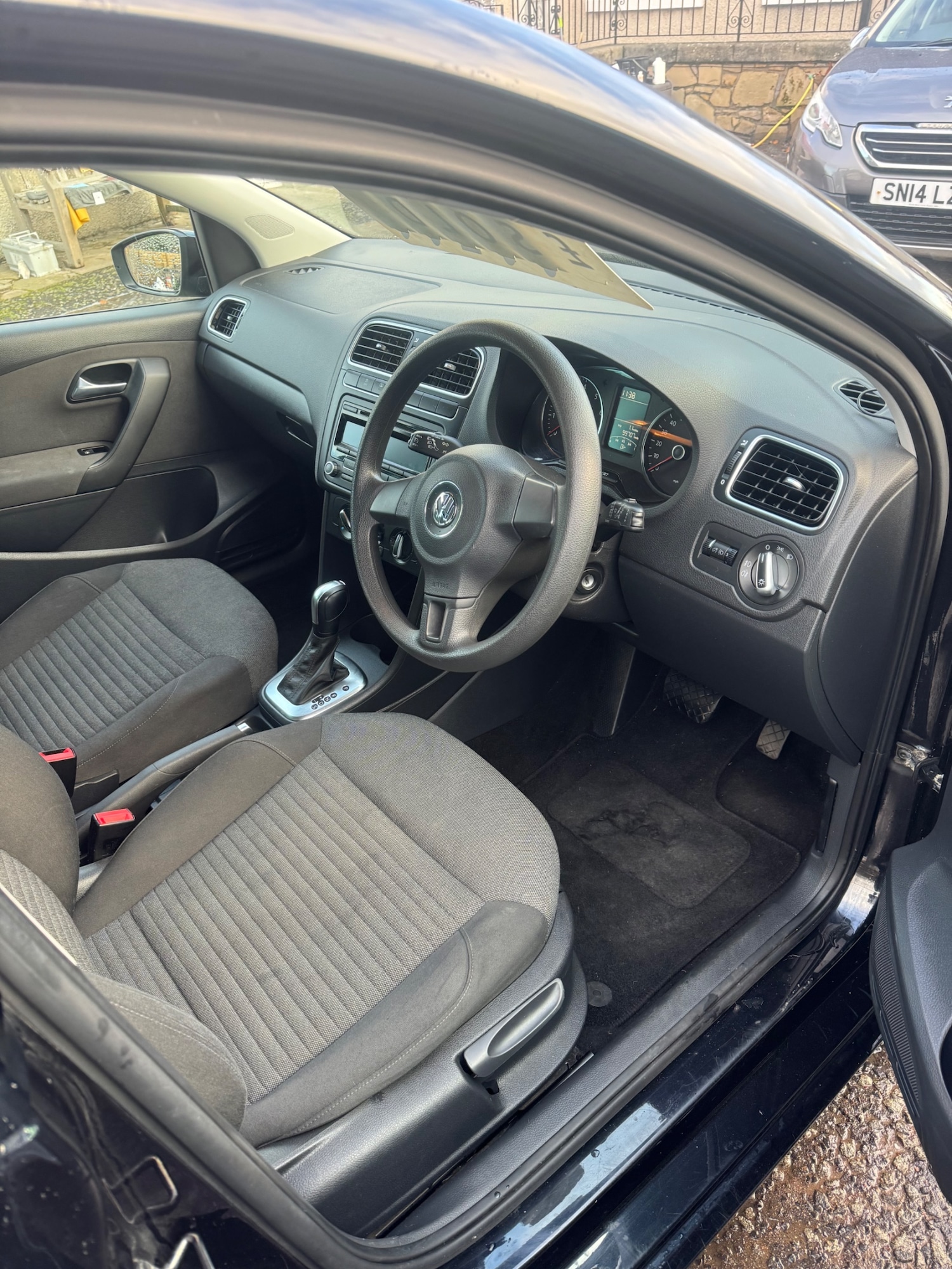 Used Volkswagen Polo 2013 for sale - 76576970: Photo 8