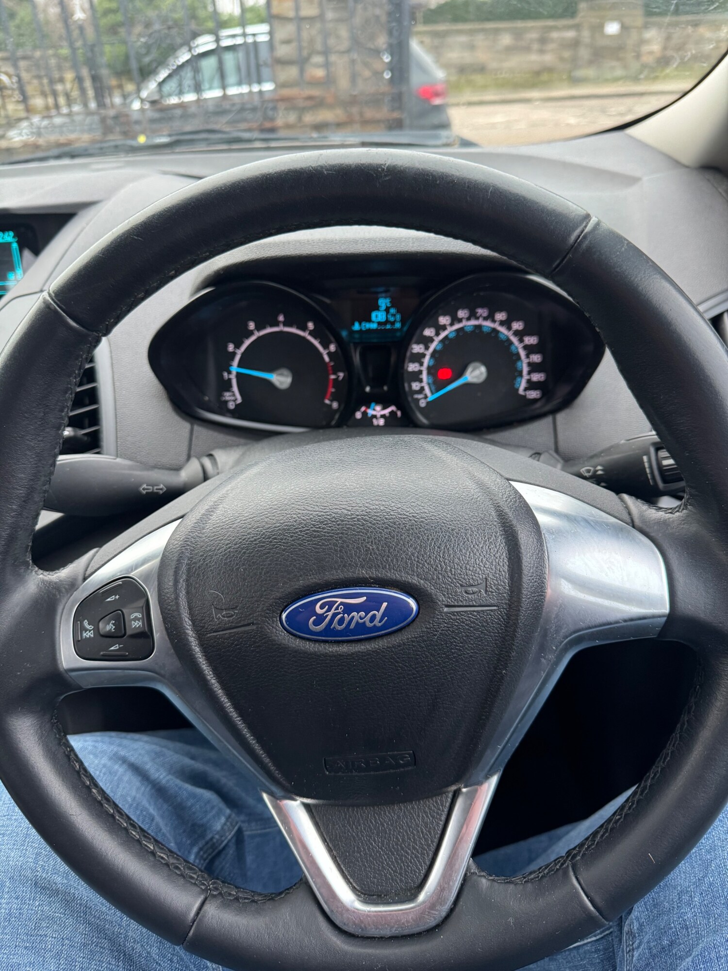 Used Ford Ecosport 2015 for sale - 77573160: Photo 10