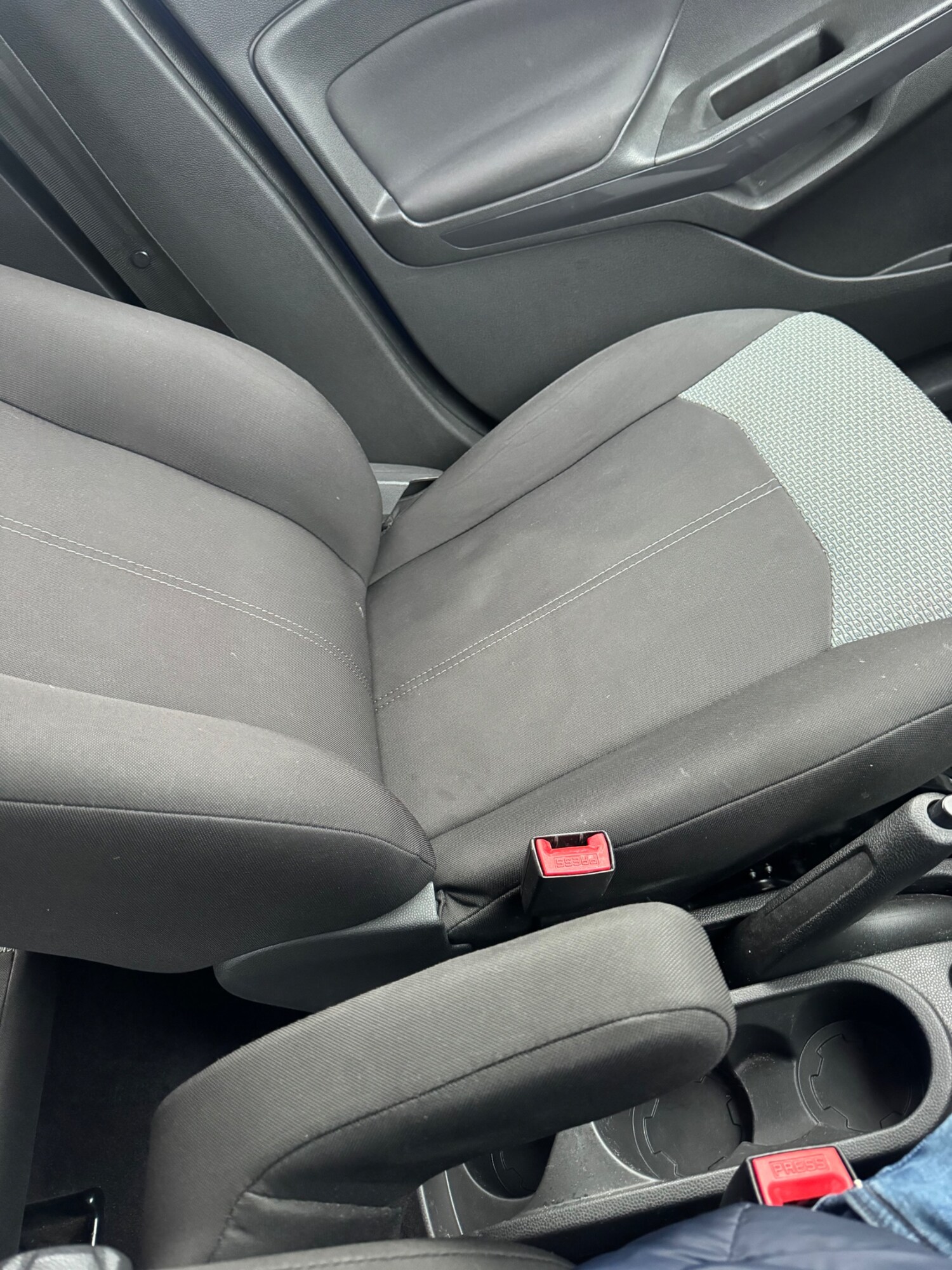 Used Ford Ecosport 2015 for sale - 77573160: Photo 18