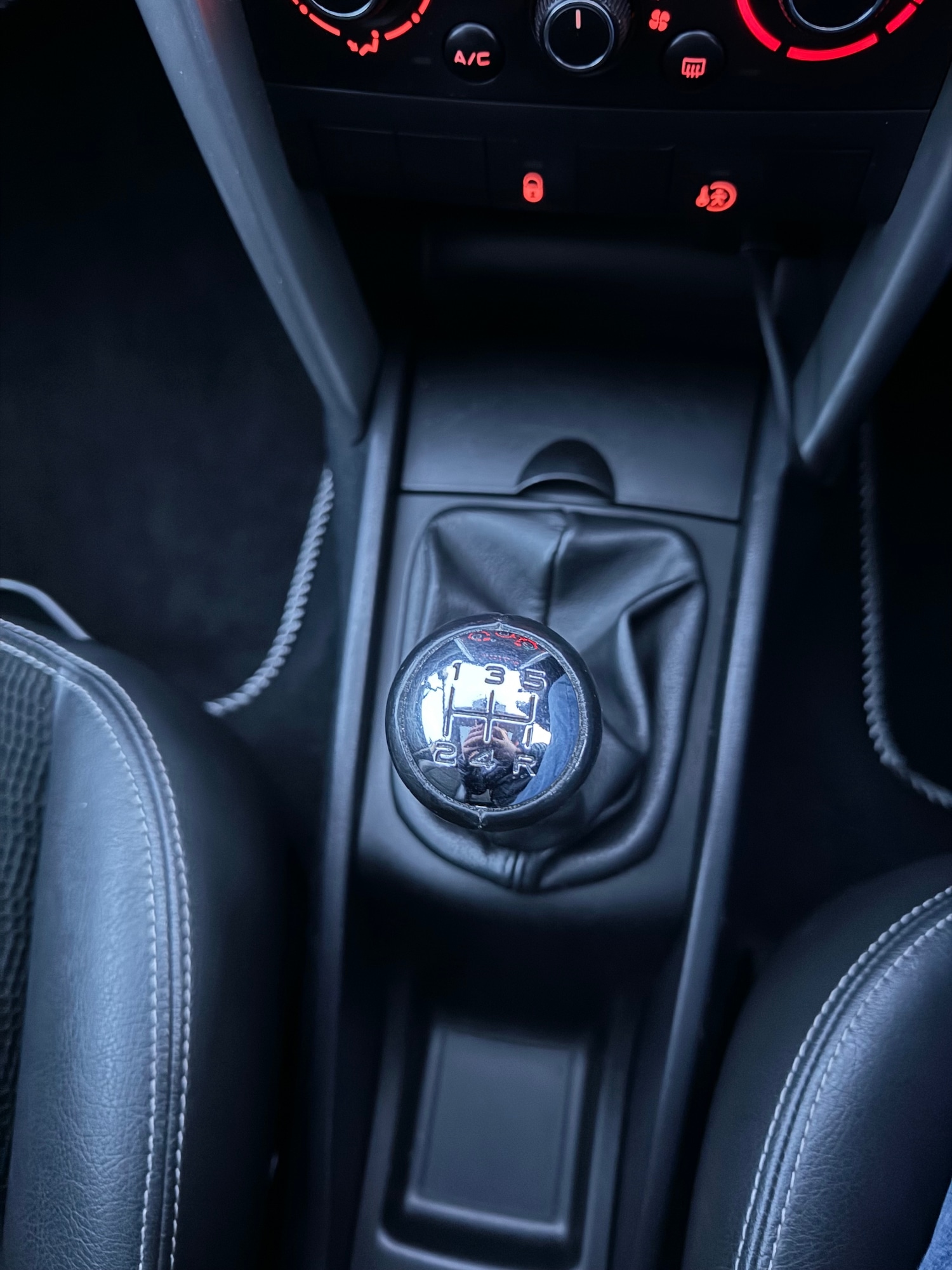 Used Peugeot 207 2012 for sale - 77585573: Photo 17