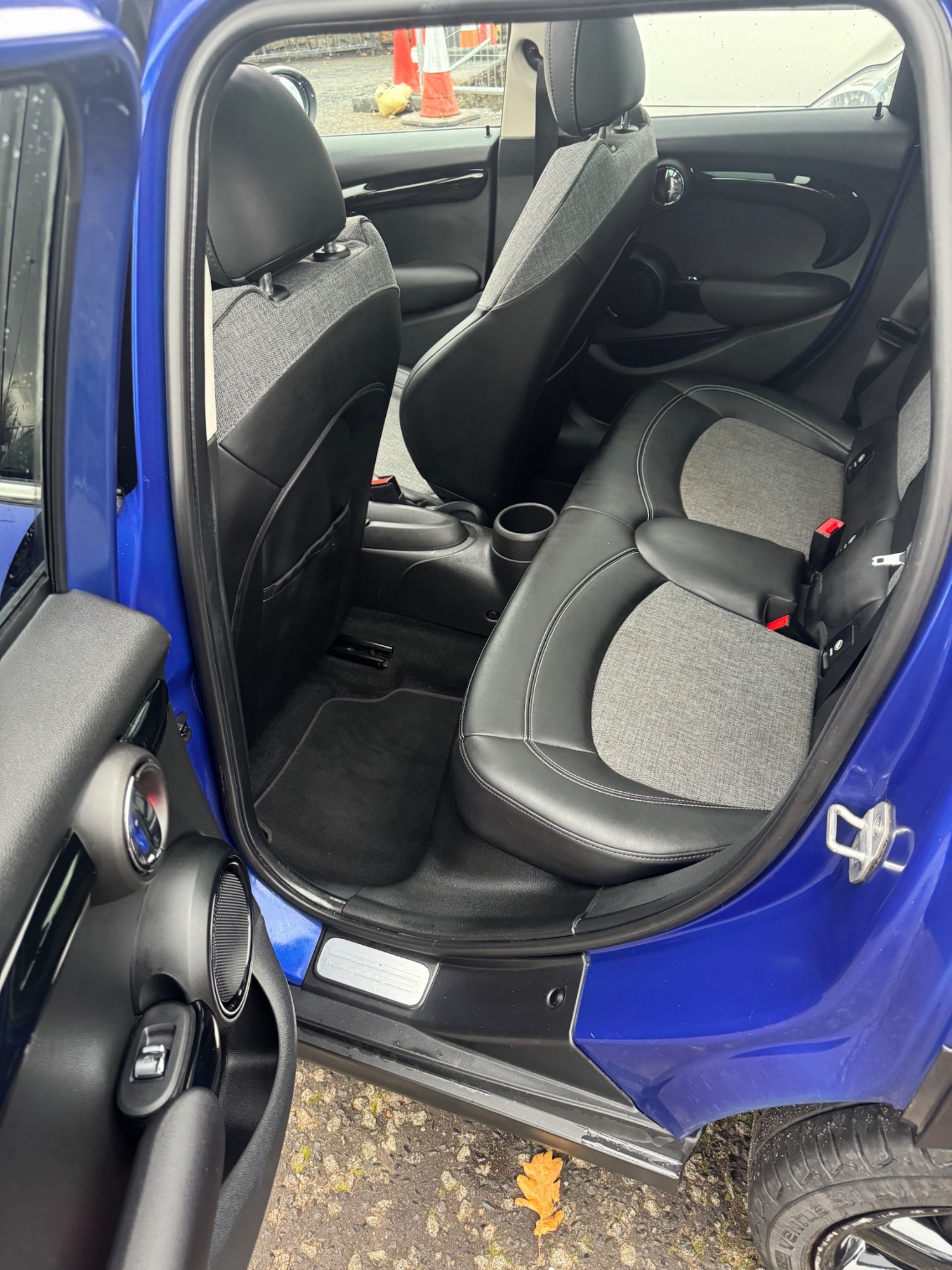 Used MINI Hatch 2018 for sale - 76706338: Photo 10