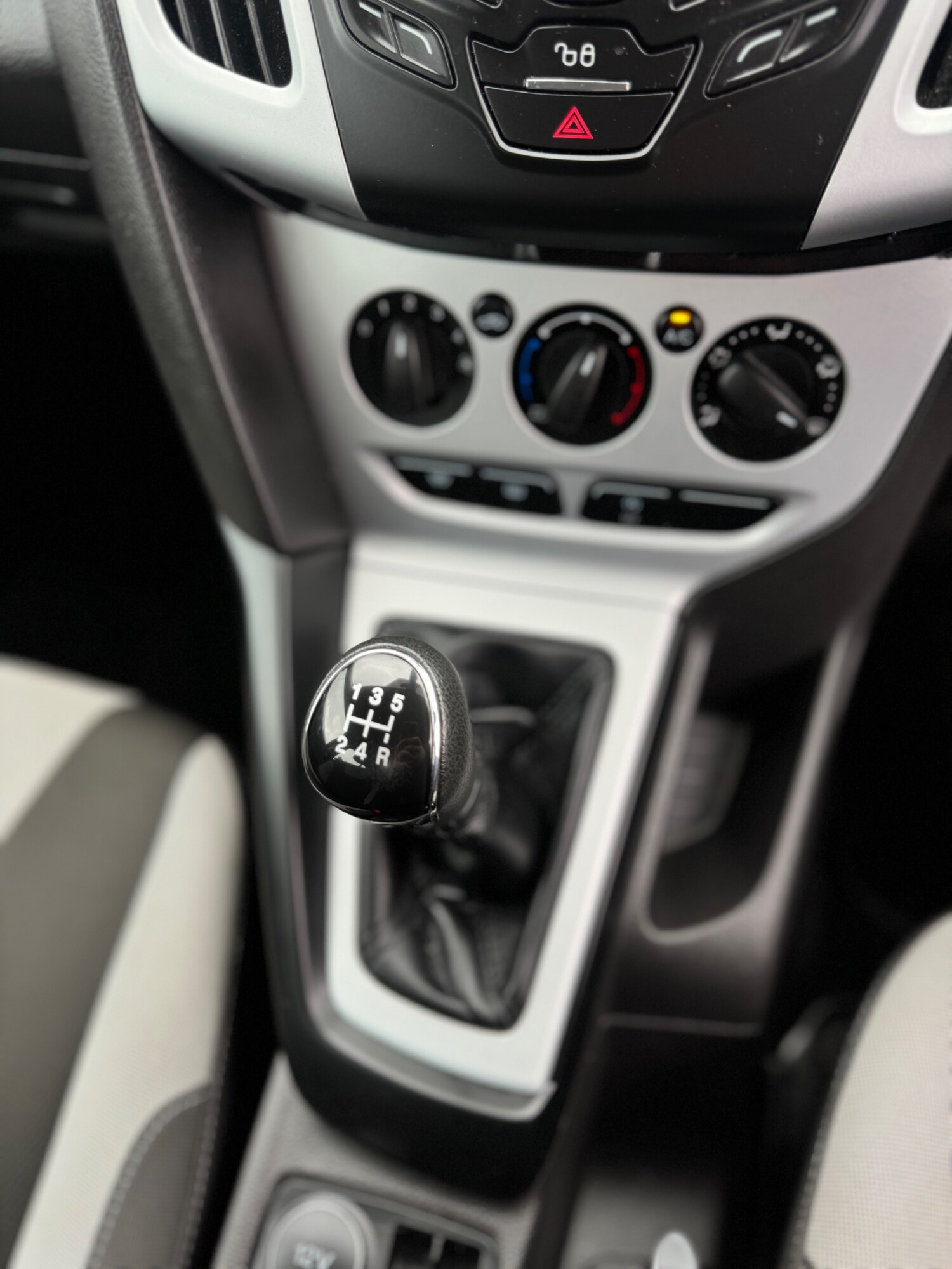 Used Ford Focus 2014 for sale - 77461230: Photo 31