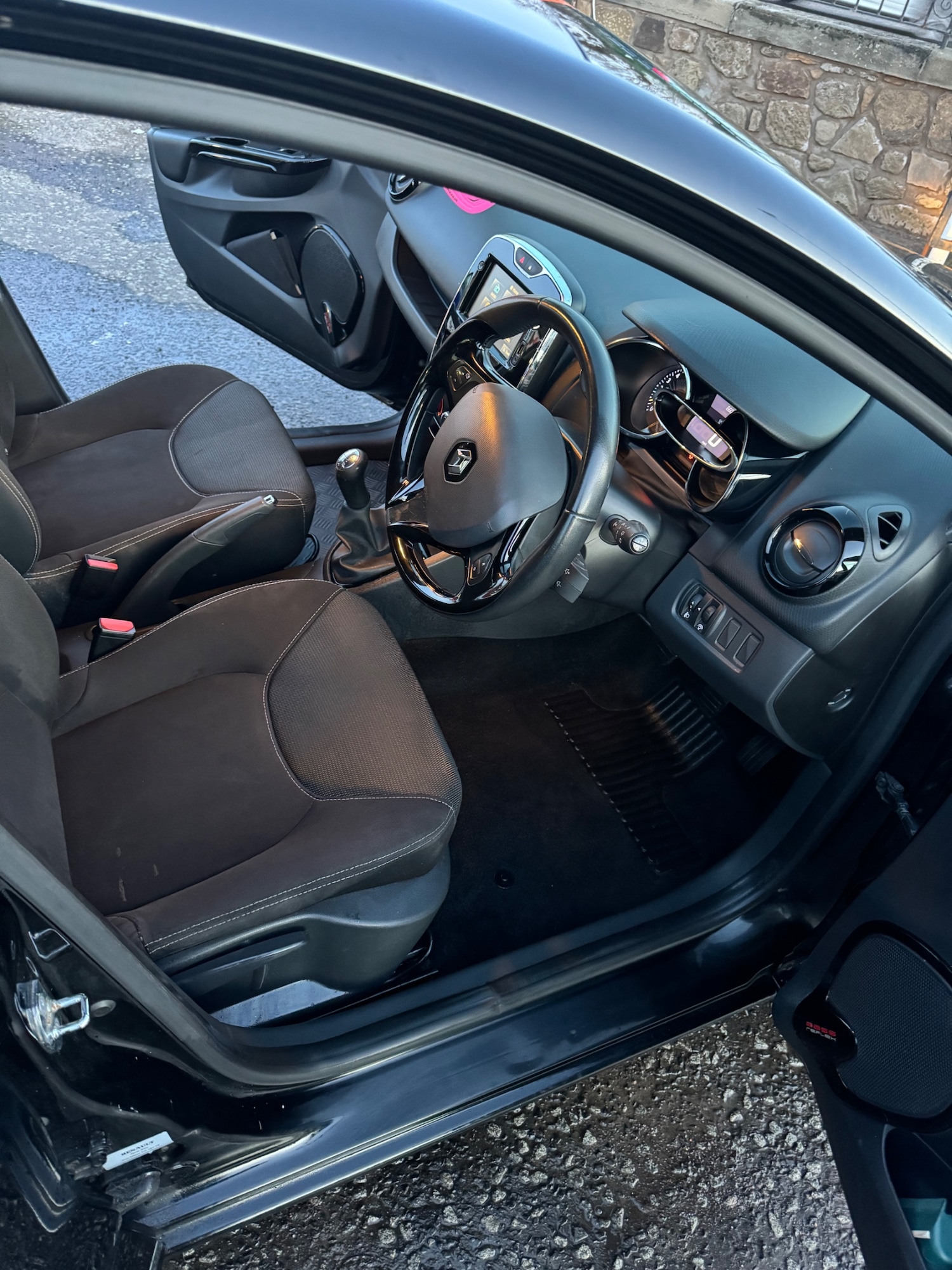 Used Renault Clio 2013 for sale - 78139376: Photo 19