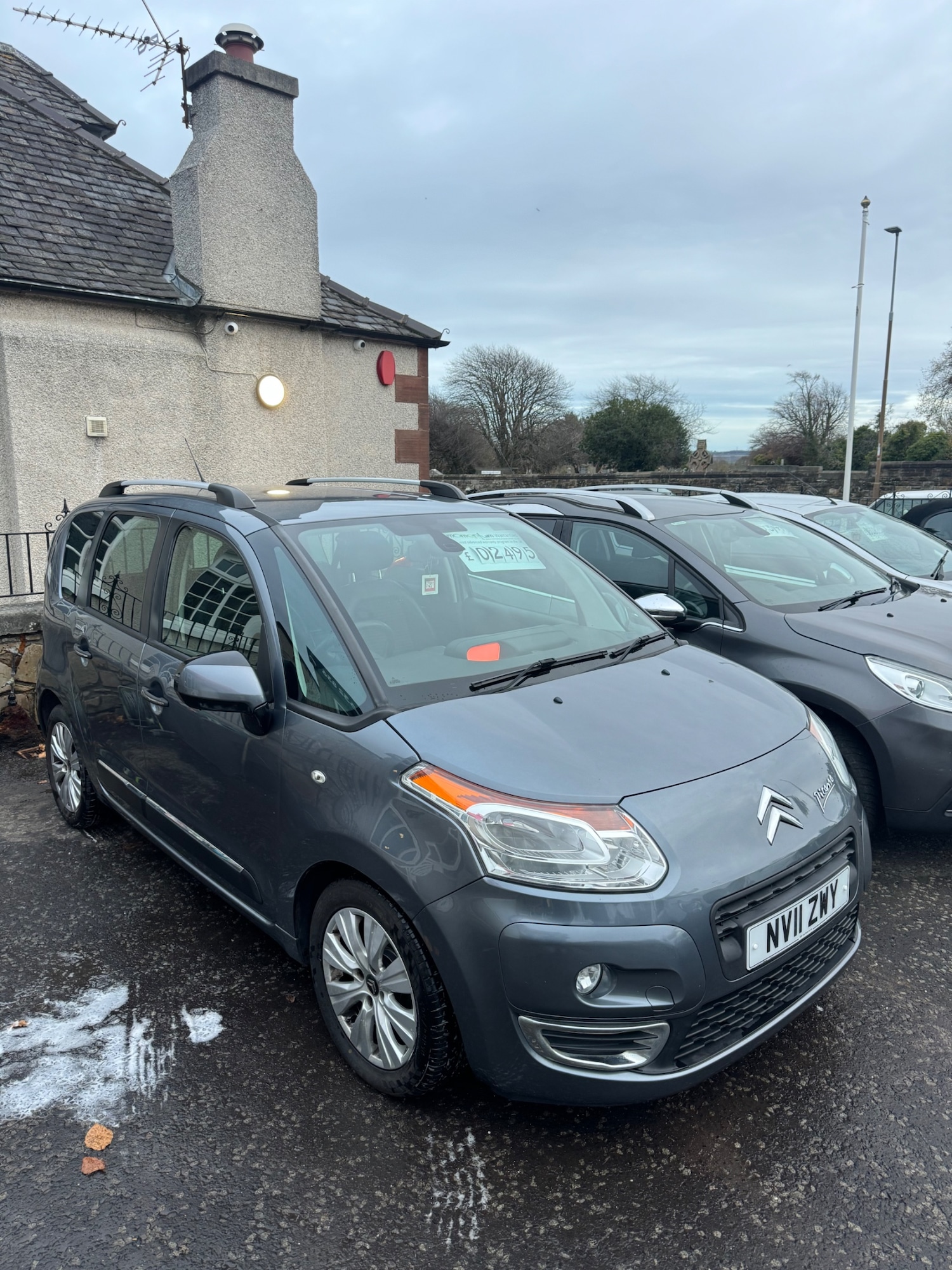 Used Citroen C3 Picasso 2011 for sale - 76664598: Photo 2