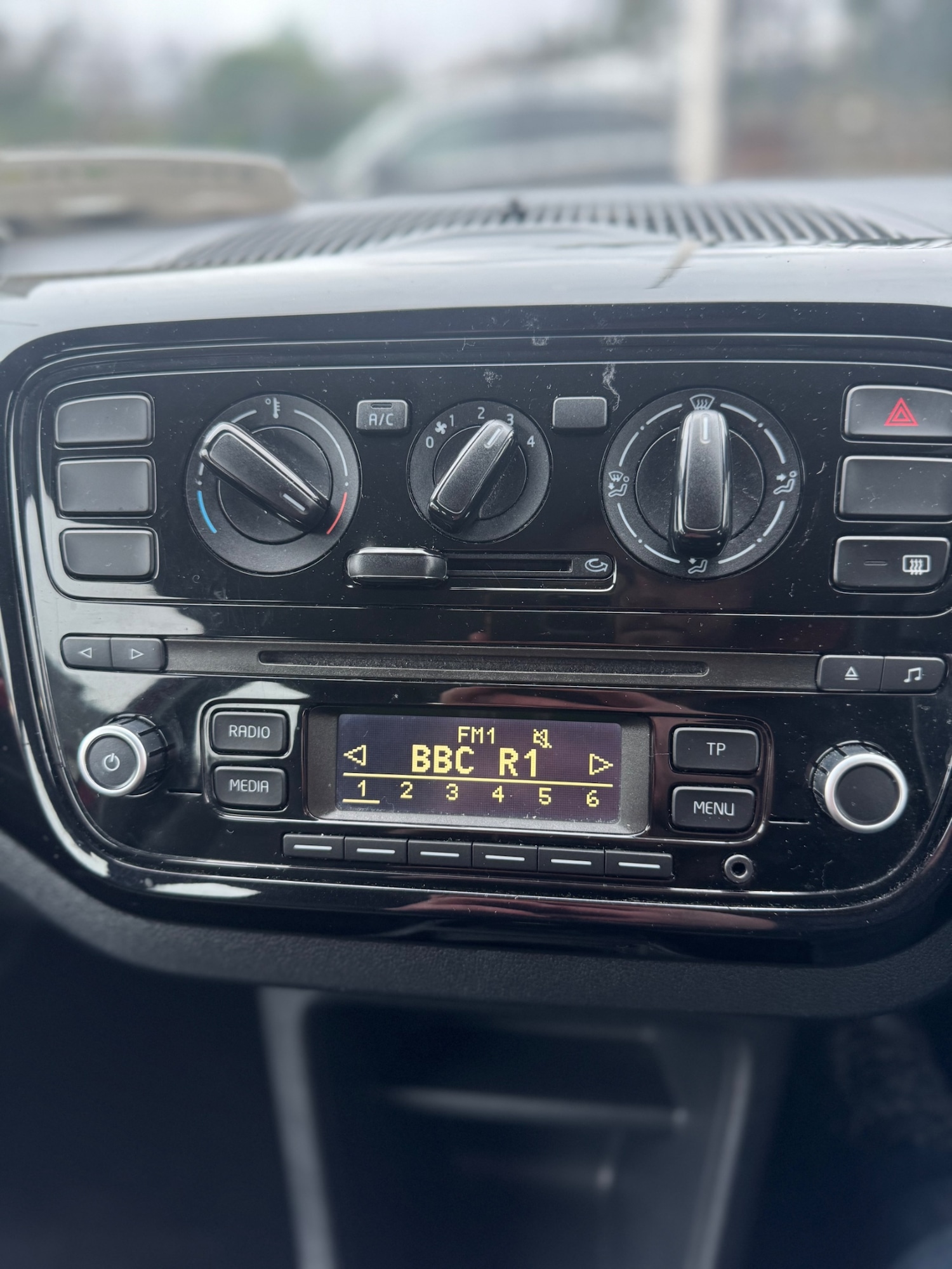 Used Volkswagen up! 2013 for sale - 77286420: Photo 18