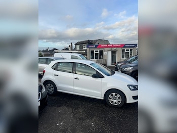 Used Volkswagen Polo 2012 for sale - 76906271: Photo