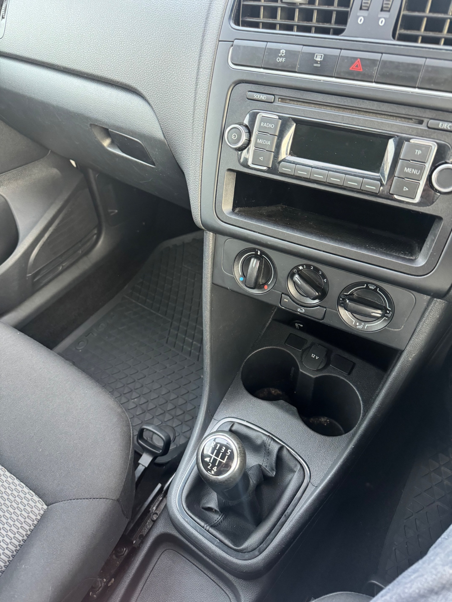 Used Volkswagen Polo 2012 for sale - 76906271: Photo 8