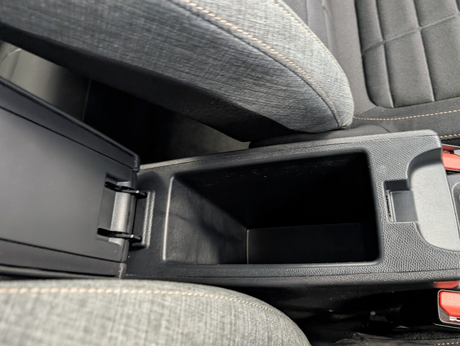 Used Citroen C3 Aircross for sale - 76804197: Photo 39