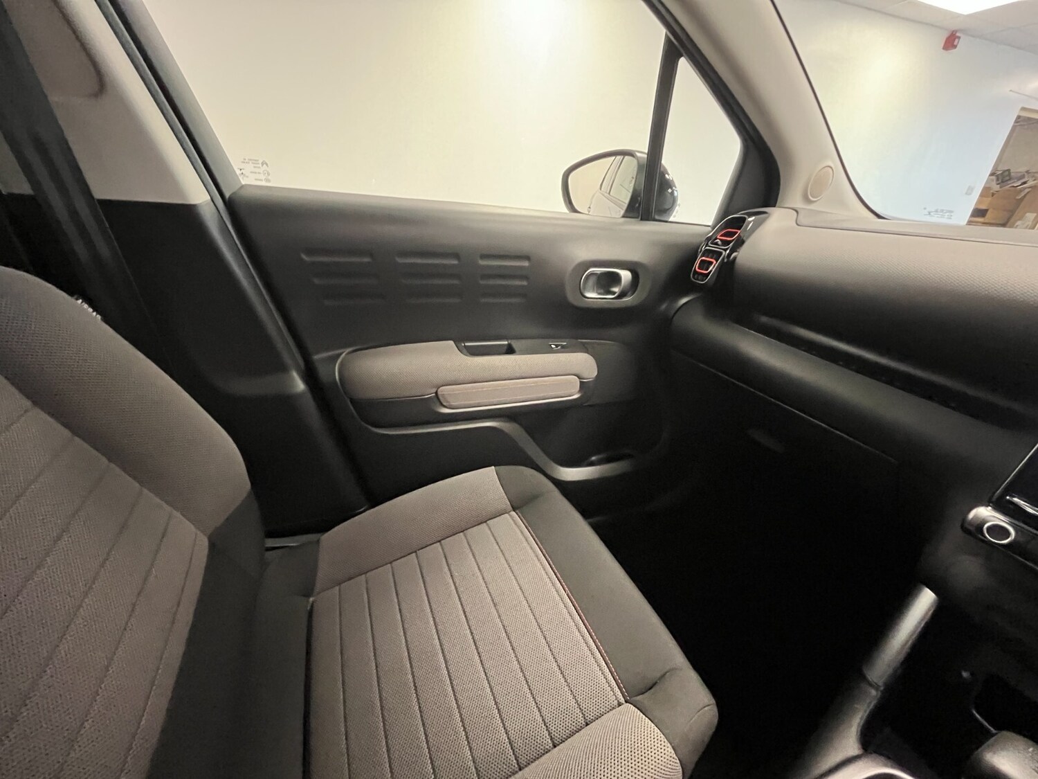 Used Citroen C3 Aircross 2020 for sale - 76297477: Photo 65