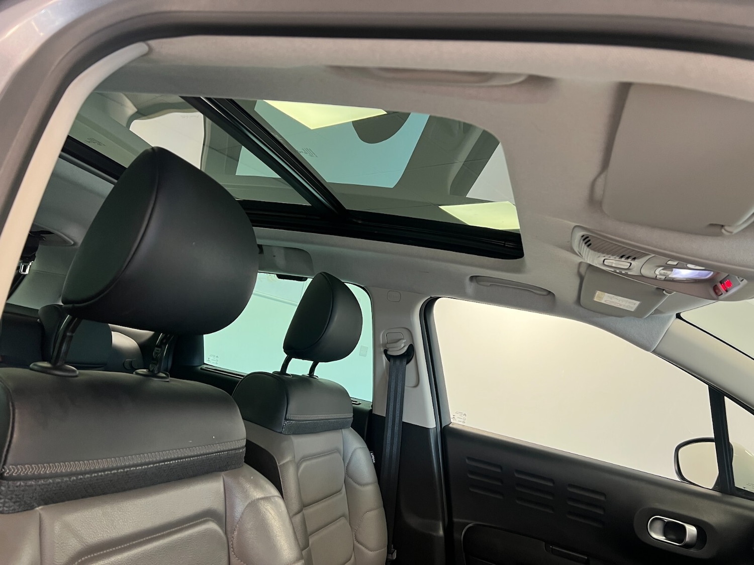 Used Citroen C3 Aircross 2021 for sale - 76332271: Photo 30