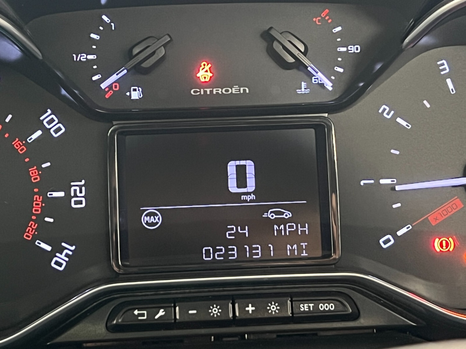 Used Citroen C3 Aircross 2021 for sale - 76332271: Photo 34