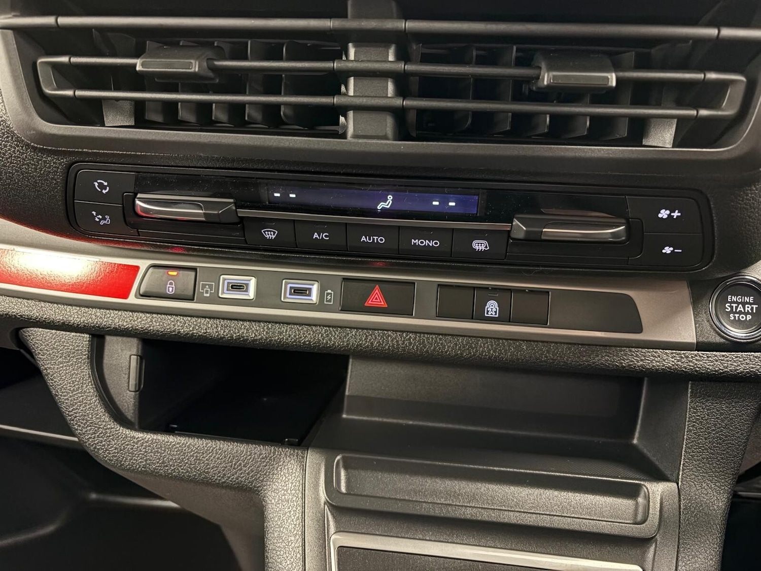 Used Citroen Dispatch 2025 for sale - 76888689: Photo 26