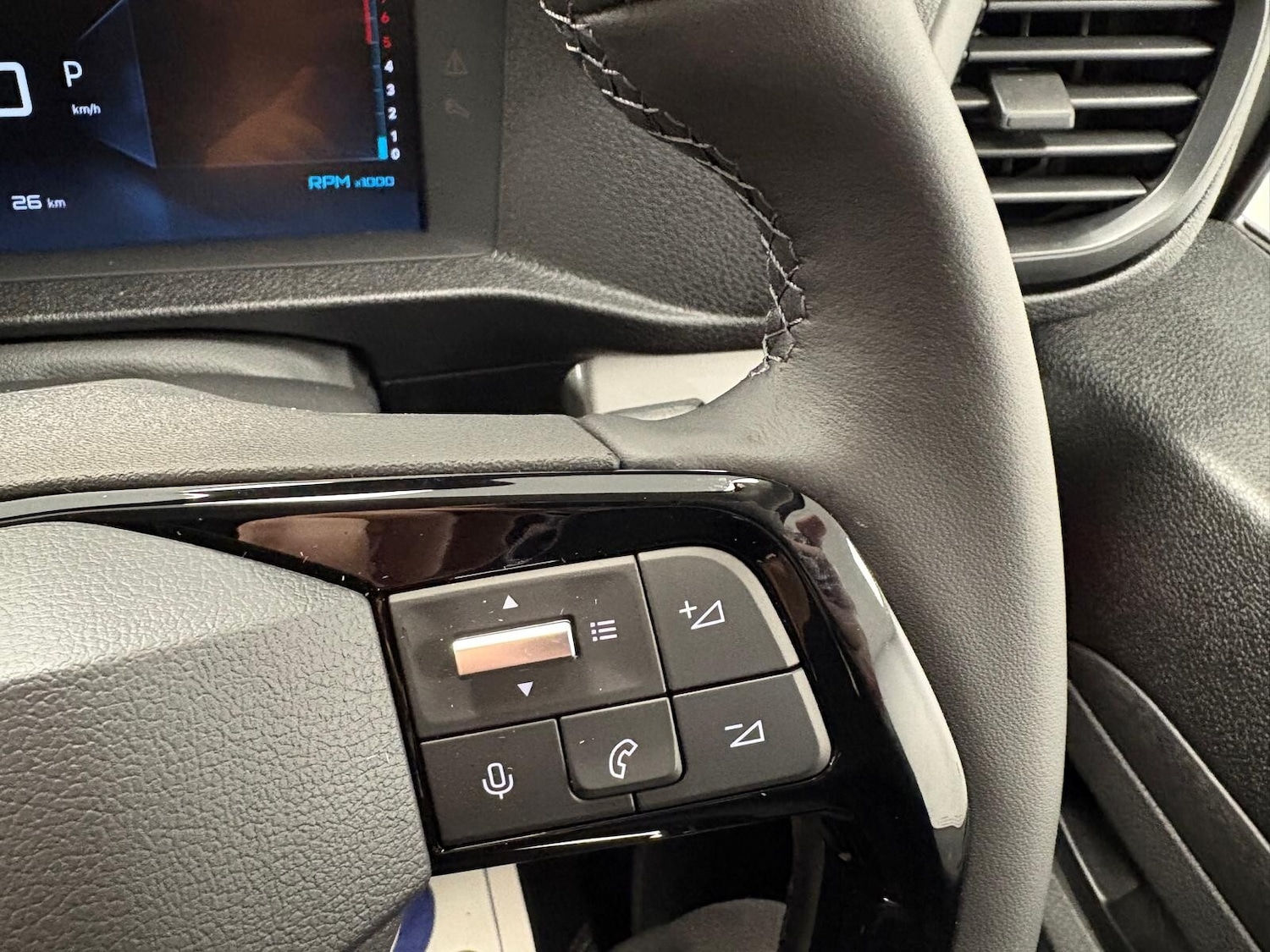 Used Citroen Dispatch 2025 for sale - 76888689: Photo 30