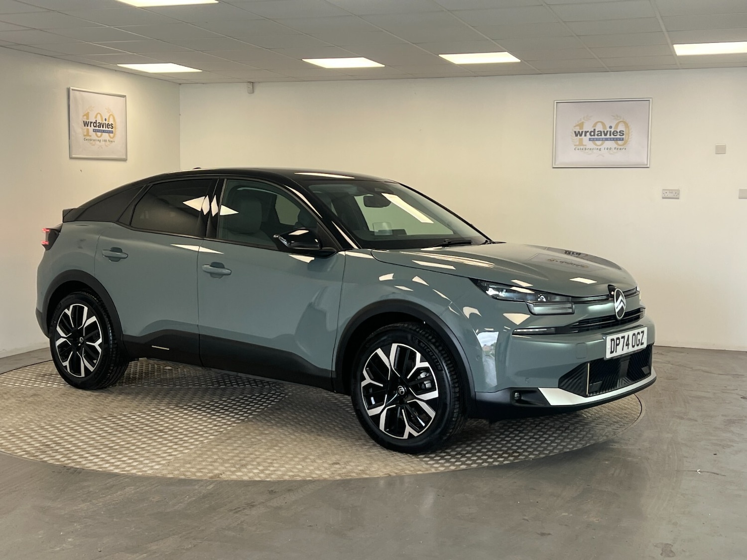 Used Citroen C4 2025 for sale - 76834786: Photo 2