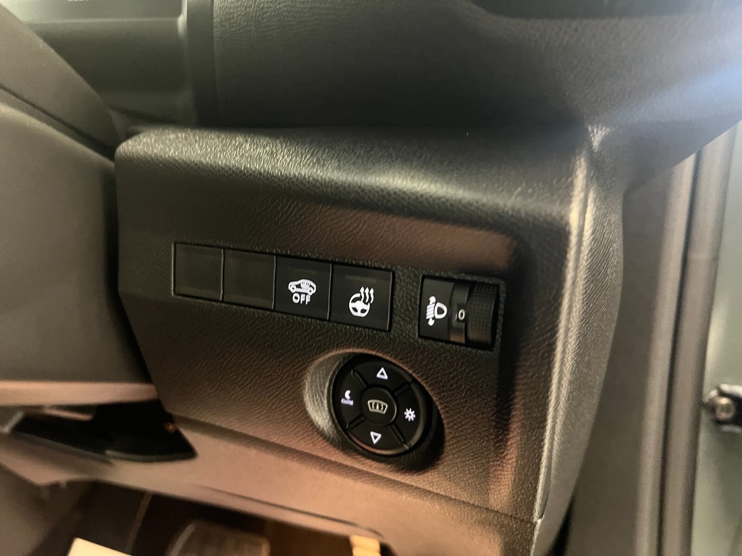 Used Citroen C4 2025 for sale - 76834786: Photo 32