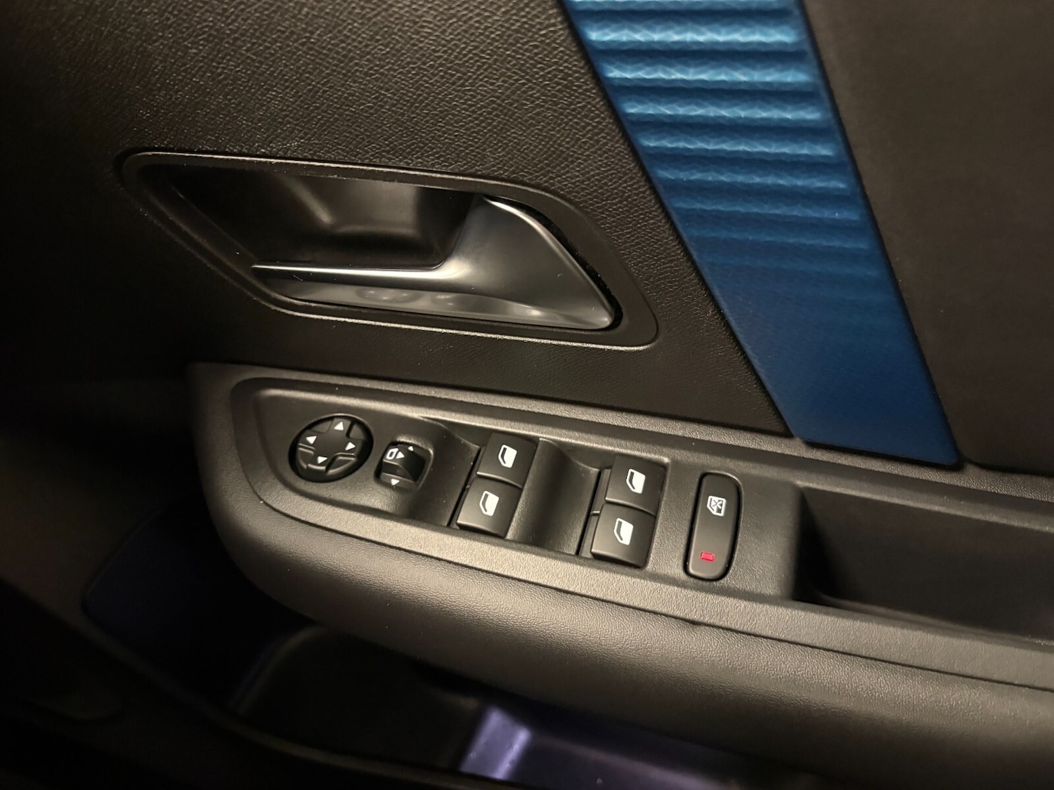 Used Citroen C4 2022 for sale - 76984050: Photo 17