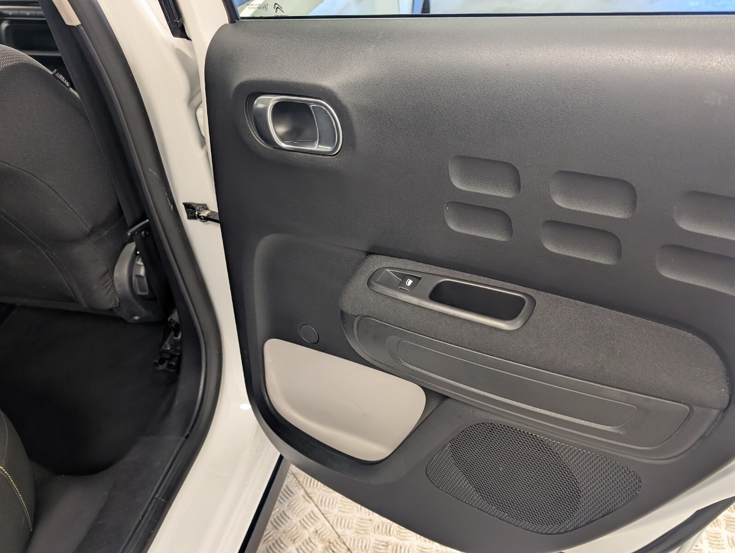 Used Citroen C3 2019 for sale - 77353808: Photo 30