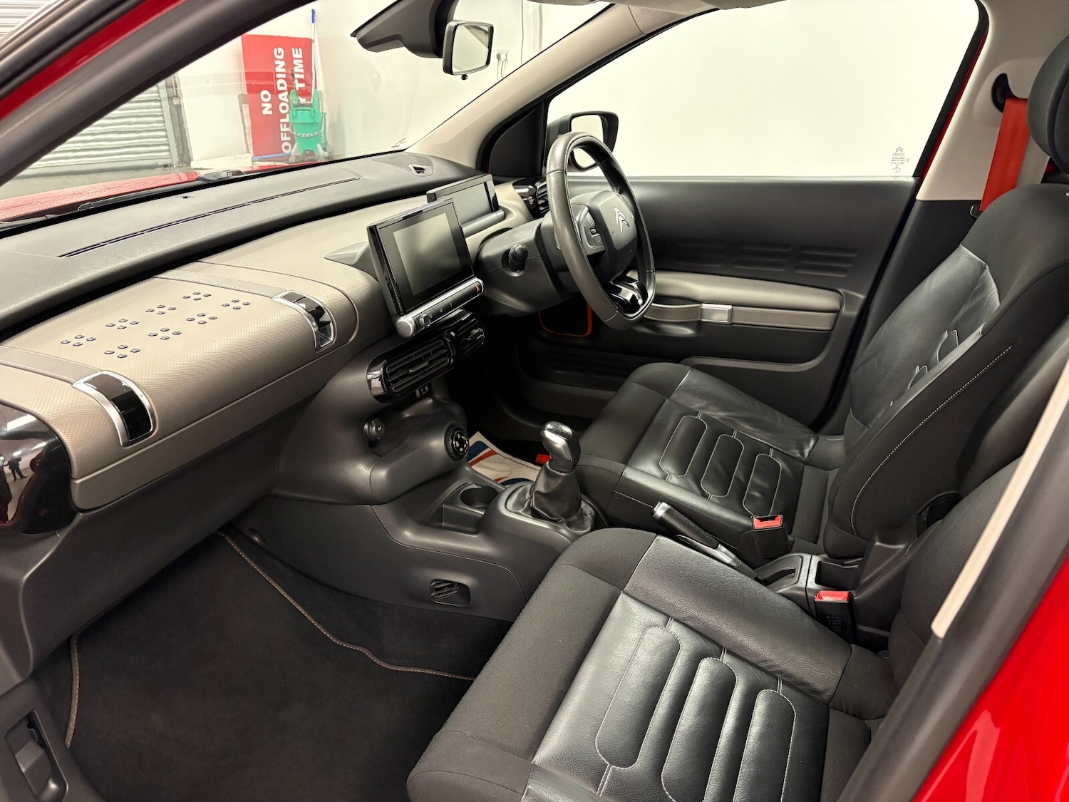 Used Citroen C4 Cactus 2017 for sale - 77449772: Photo 15