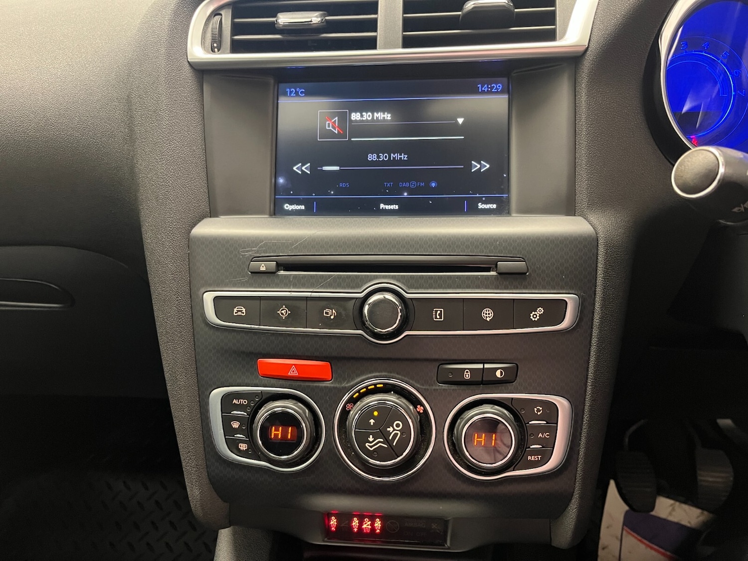 Used DS Automobiles DS 4 2016 for sale - 76954387: Photo 52