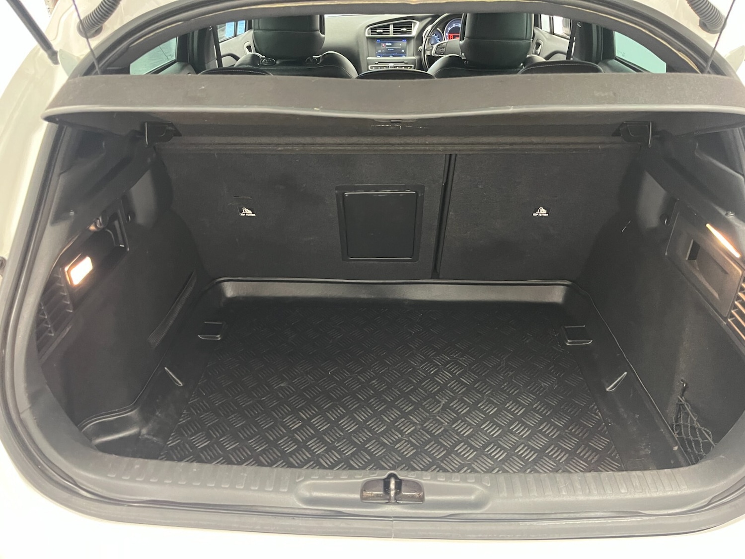 Used DS Automobiles DS 4 2016 for sale - 76954387: Photo 65