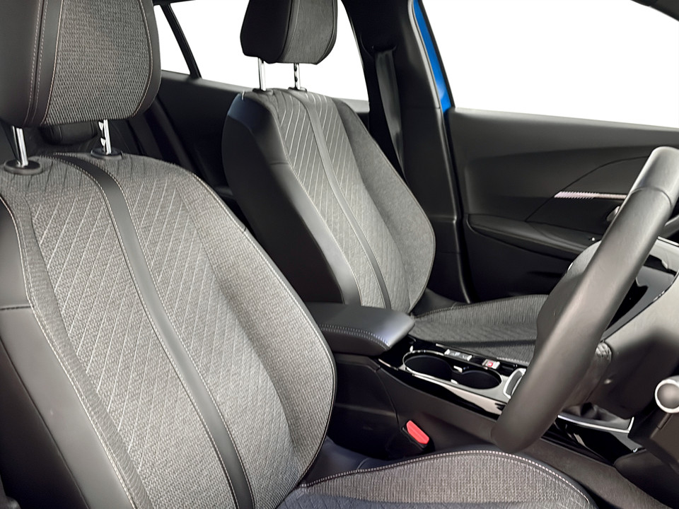 Used Peugeot 2008 2024 for sale - 77606900: Photo 19