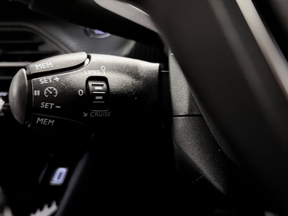 Used Peugeot 2008 2024 for sale - 77606900: Photo 34