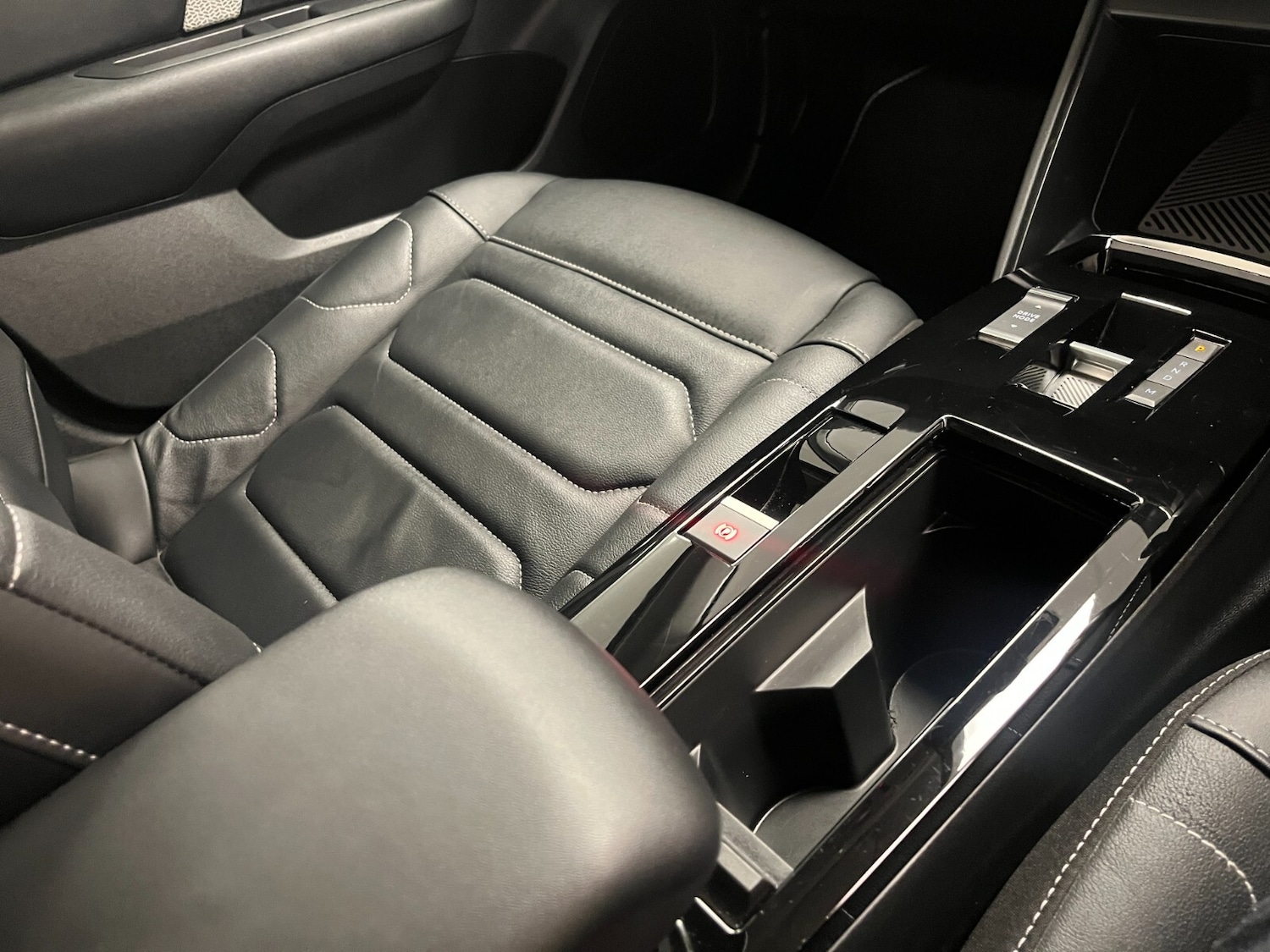 Used Citroen C4 2022 for sale - 77285724: Photo 48