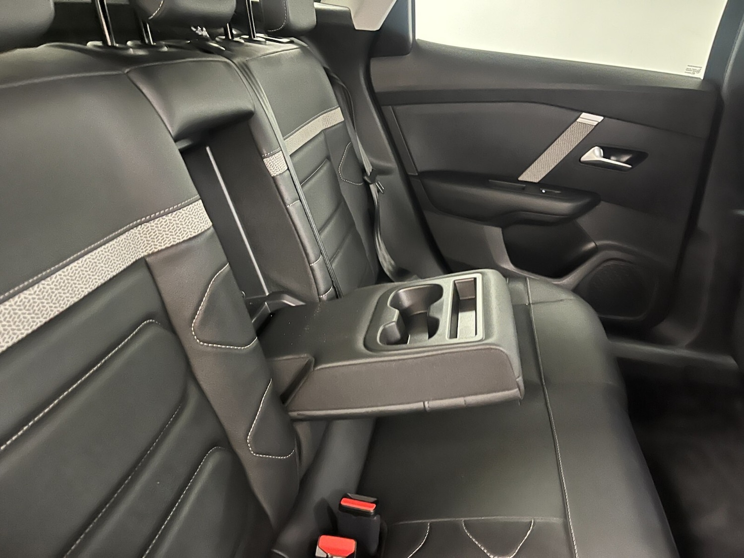 Used Citroen C4 2022 for sale - 77285724: Photo 52