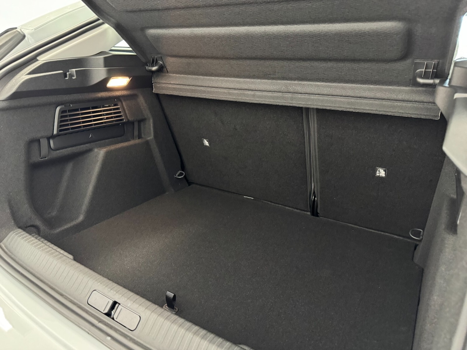 Used Citroen C4 2025 for sale - 76276742: Photo 18