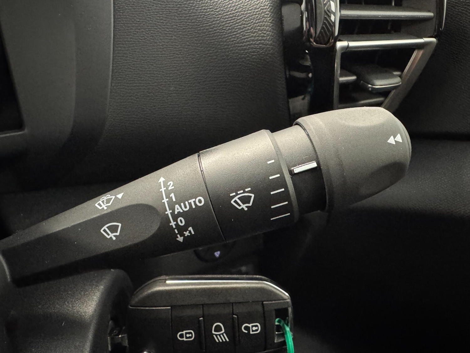 Used Citroen C4 2025 for sale - 76276742: Photo 27