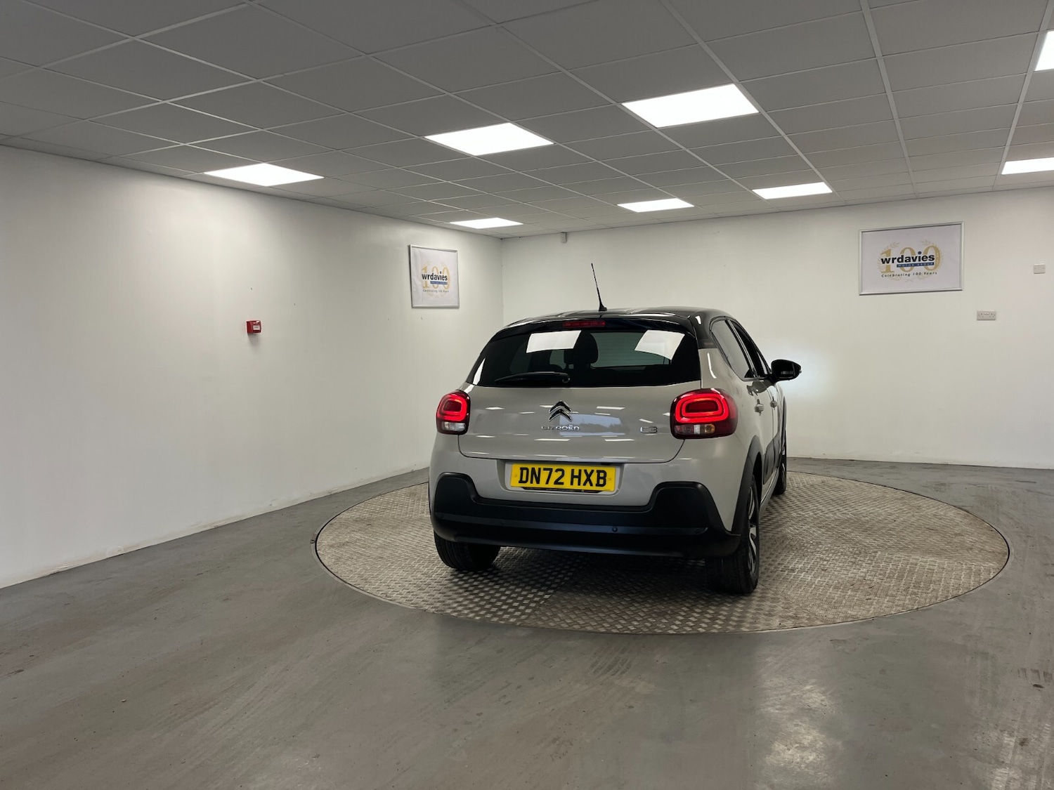 Used Citroen C3 2023 for sale - 76507522: Photo 11