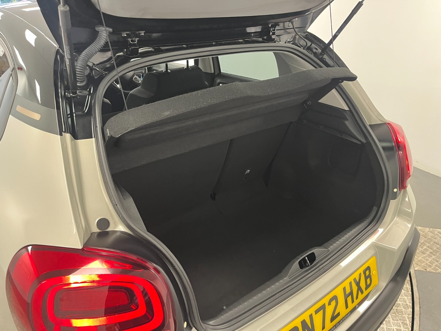 Used Citroen C3 2023 for sale - 76507522: Photo 59