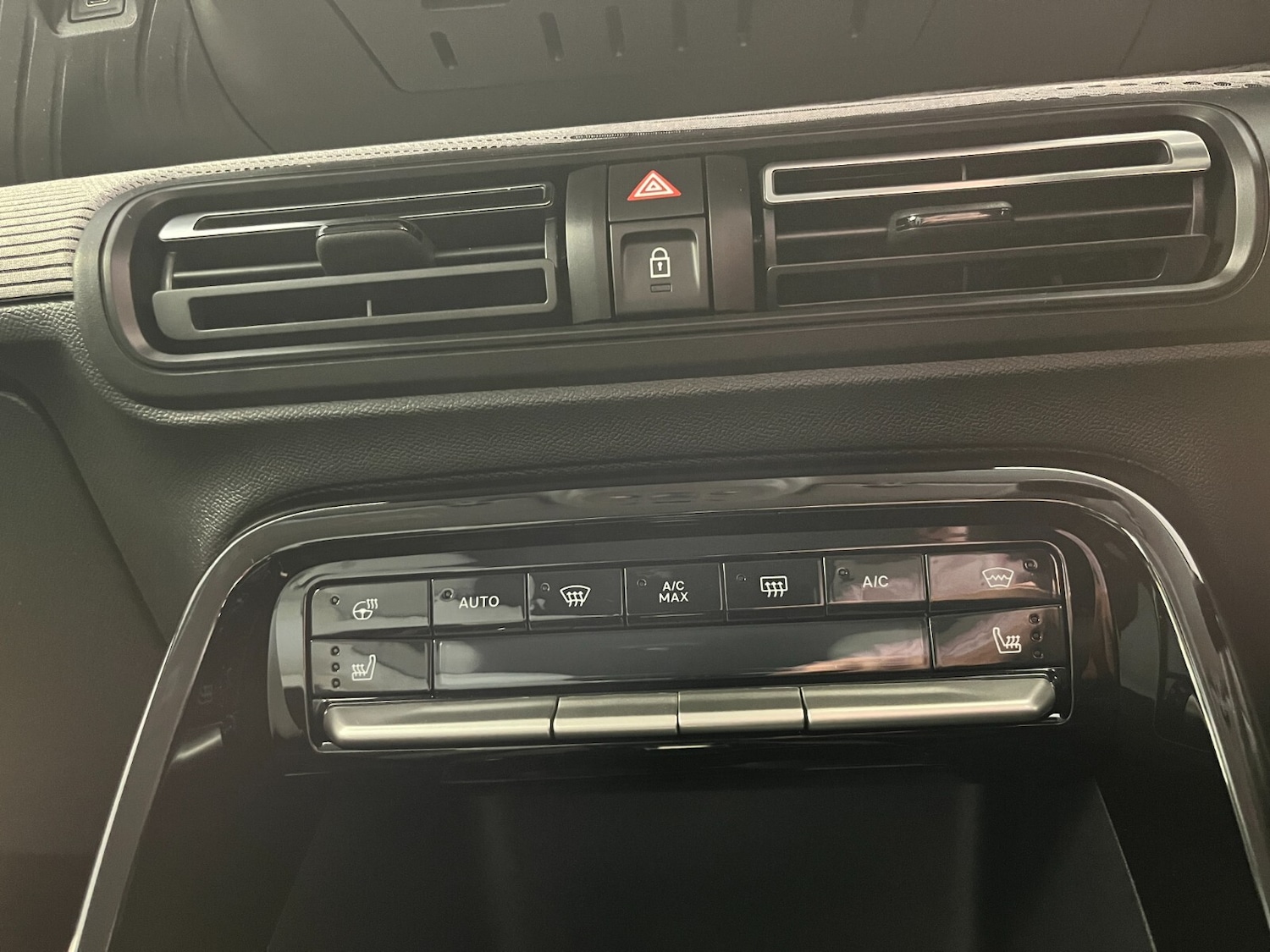 Used Citroen C3 Aircross 2025 for sale - 76276148: Photo 64