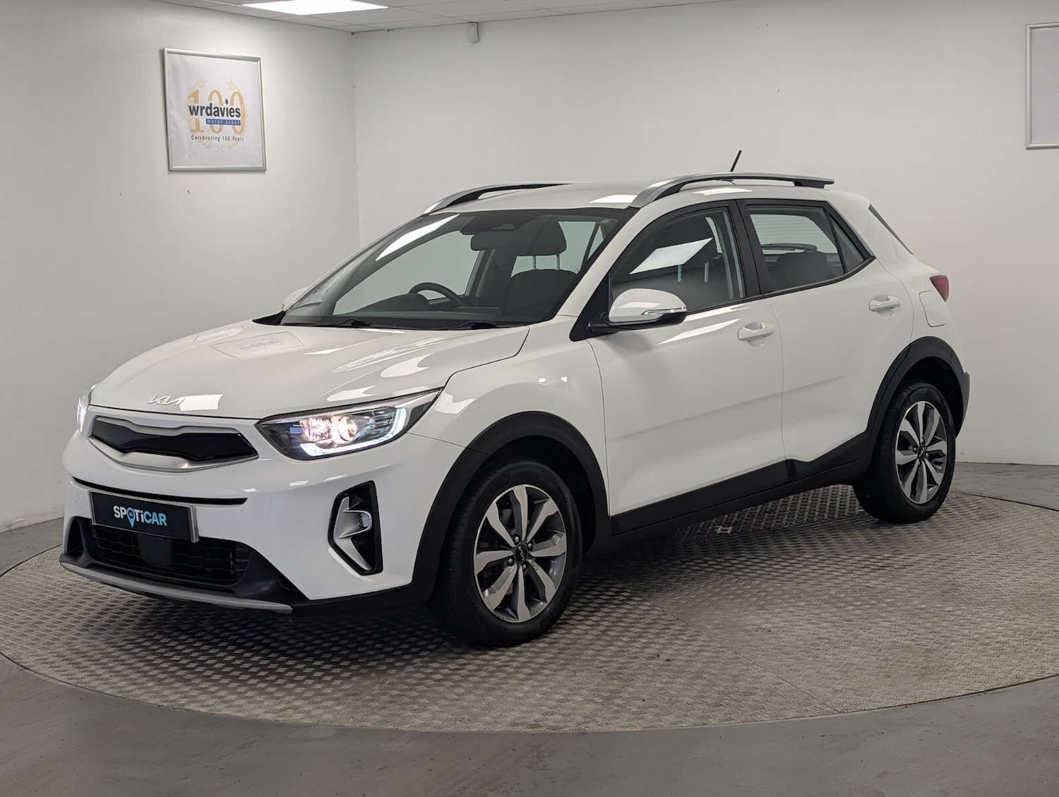 Used Kia Stonic 2021 for sale - 76507674: Photo 3