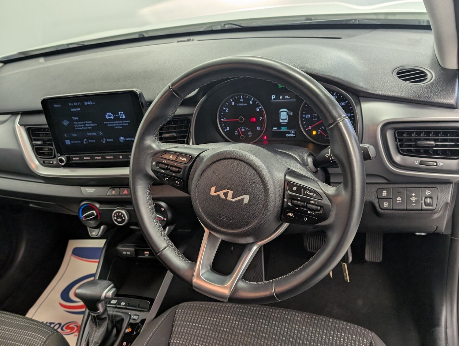 Used Kia Stonic 2021 for sale - 76507674: Photo 31