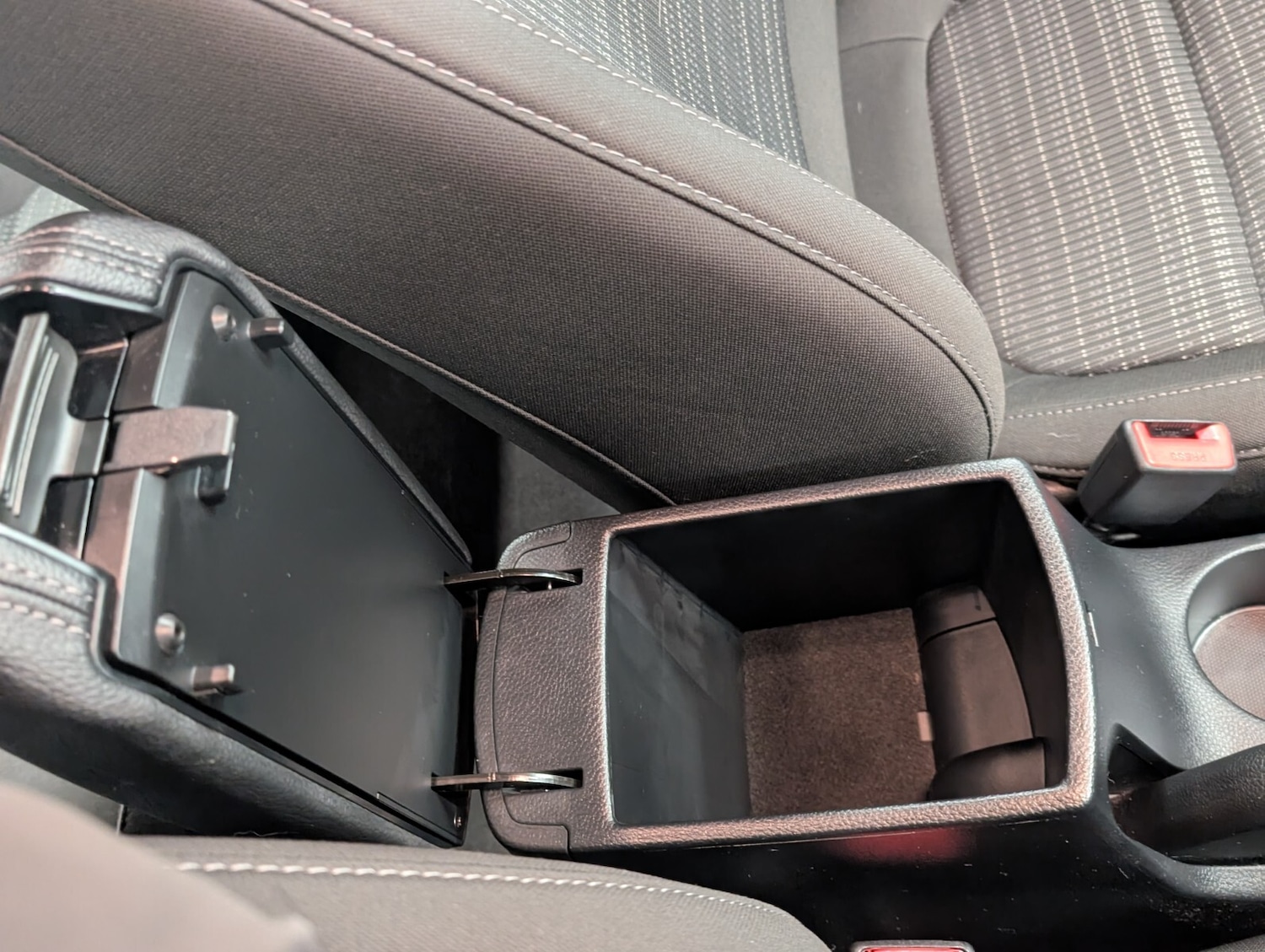 Used Kia Stonic 2021 for sale - 76507674: Photo 44