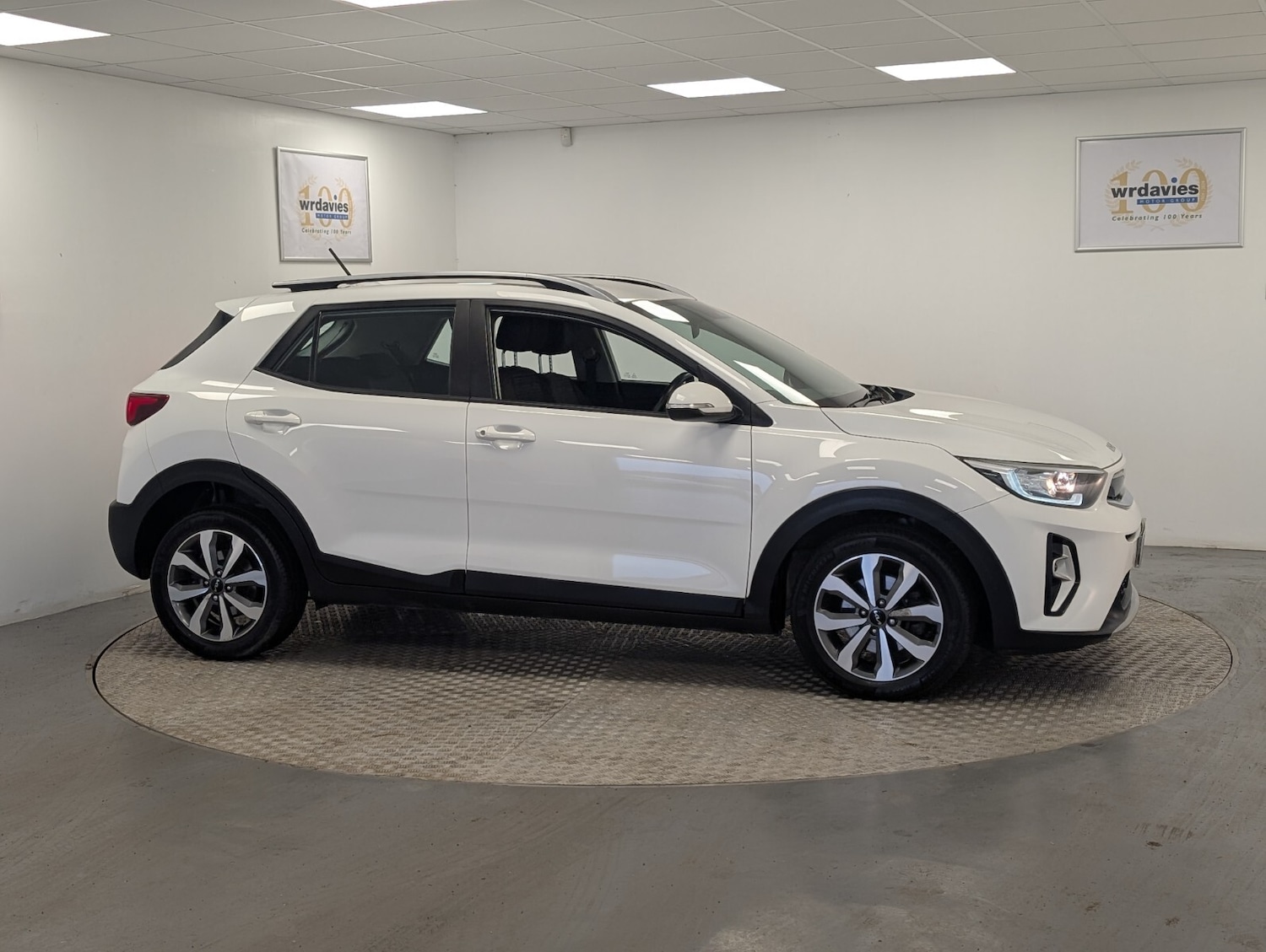 Used Kia Stonic 2021 for sale - 76507674: Photo 9