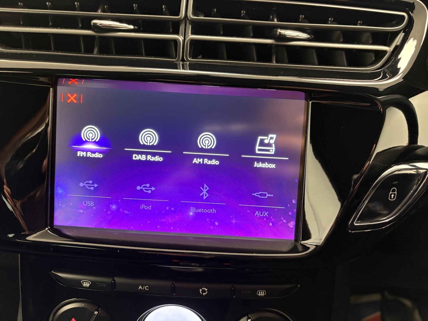 Used DS Automobiles DS 3 2015 for sale - 76321991: Photo 18