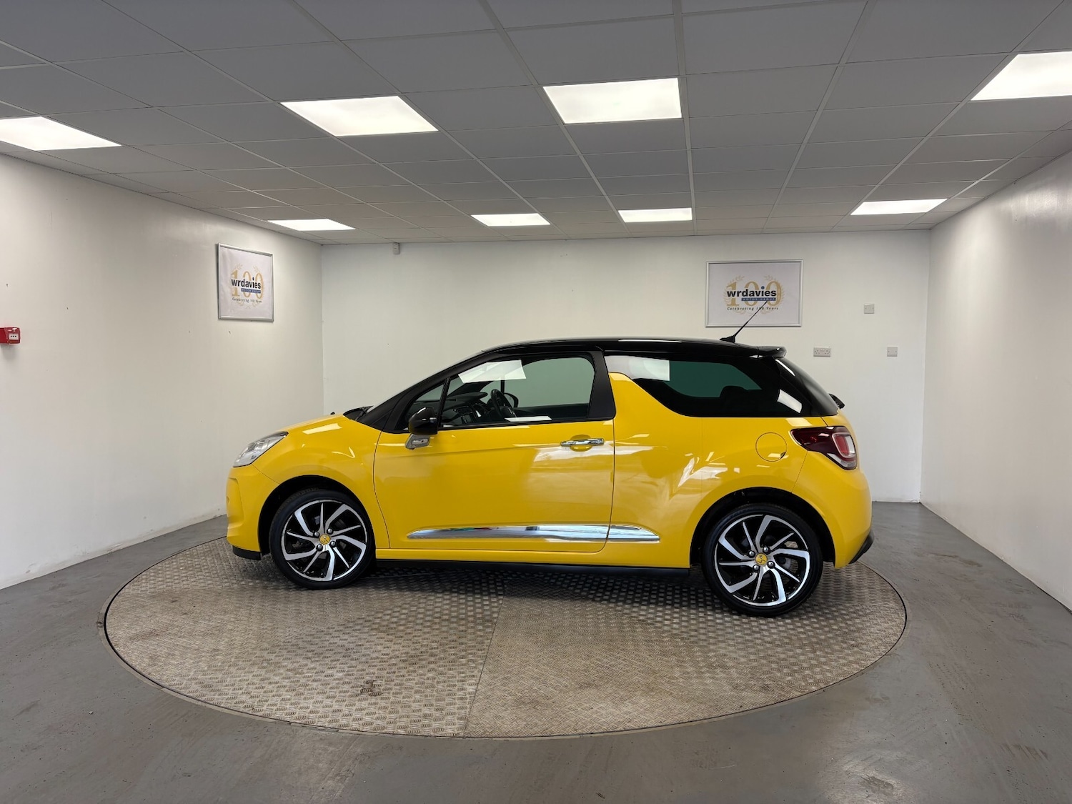 Used DS Automobiles DS 3 2015 for sale - 76321991: Photo 6