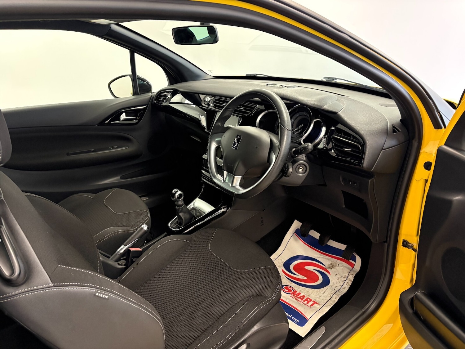 Used DS Automobiles DS 3 2015 for sale - 76321991: Photo 8