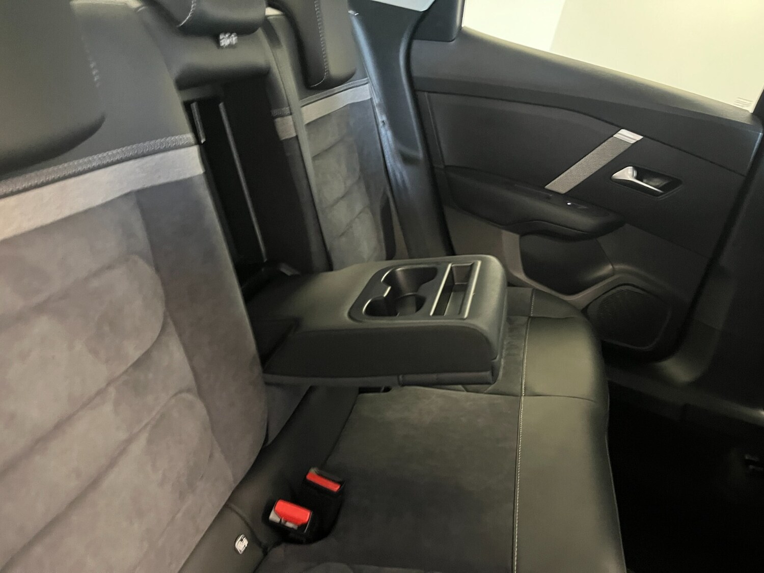 Used Citroen C4 2024 for sale - 76276407: Photo 73