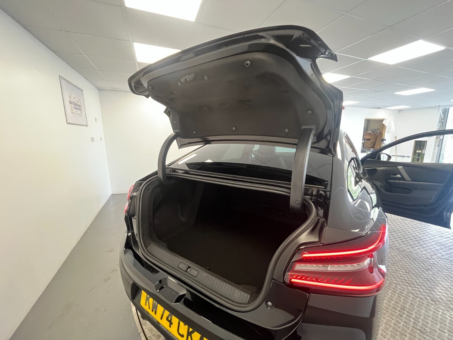 Used Citroen C4 2024 for sale - 76276407: Photo 77