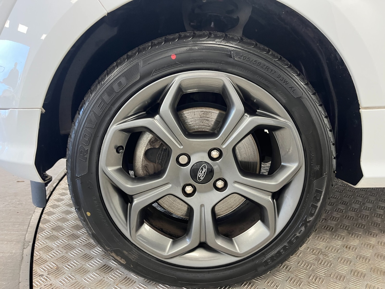 Used Ford Ecosport 2019 for sale - 76297649: Photo 37