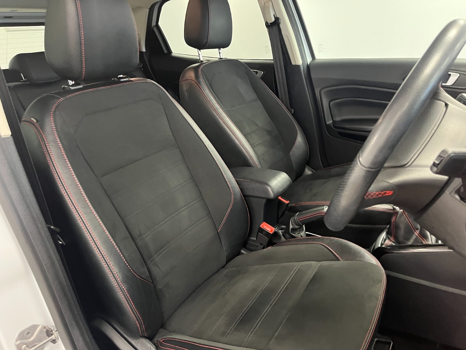 Used Ford Ecosport 2019 for sale - 76297649: Photo 40