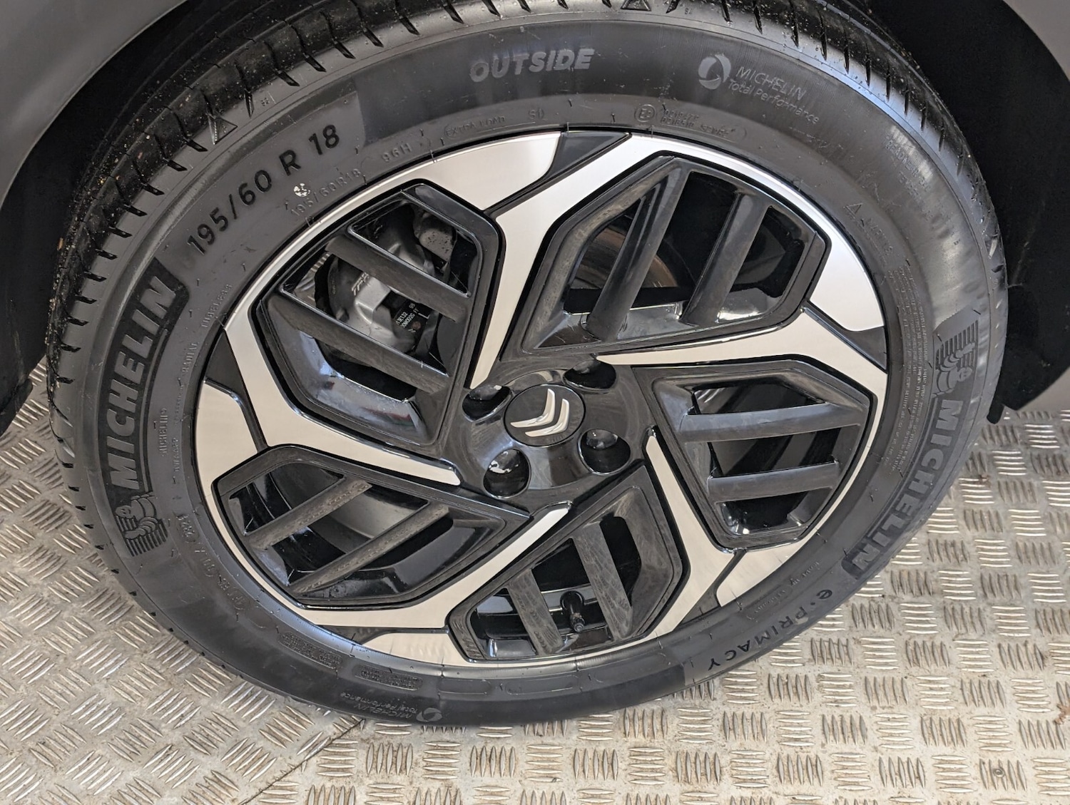 Used Citroen C4 2024 for sale - 76276831: Photo 30