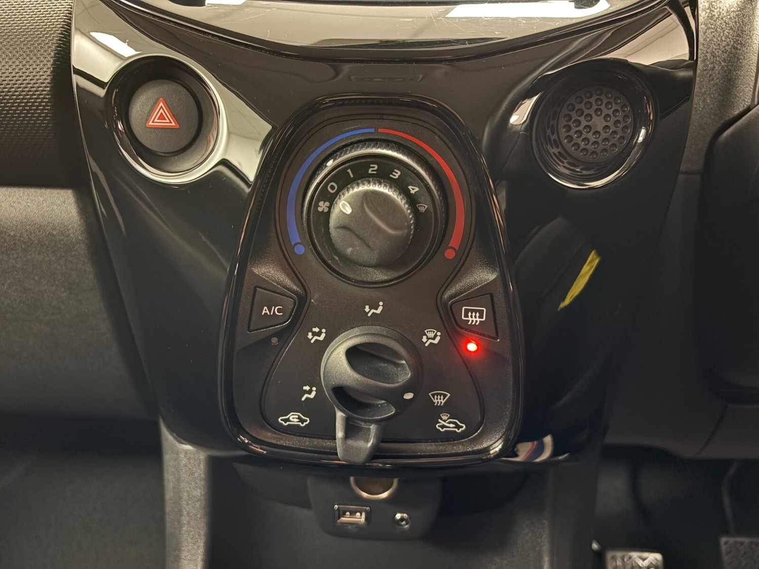 Used Citroen C1 2021 for sale - 76428113: Photo 18